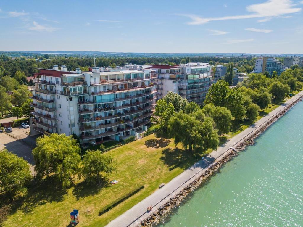 שיופוק Apartman 511 מראה חיצוני תמונה